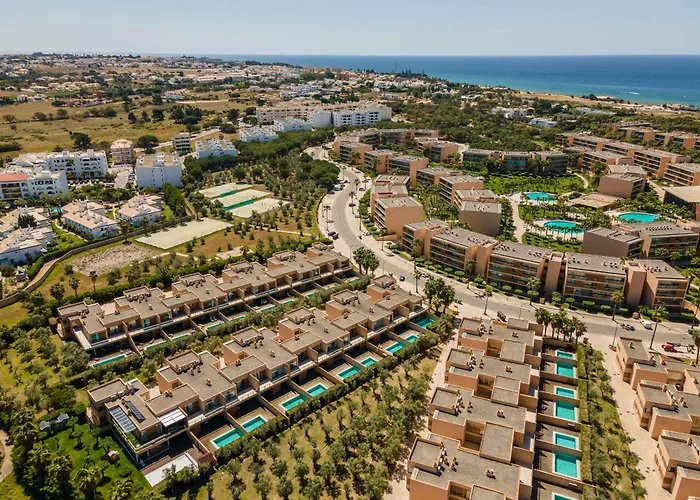Salgados 2-bedroom - 900m From The - Wifi Apartman Guia