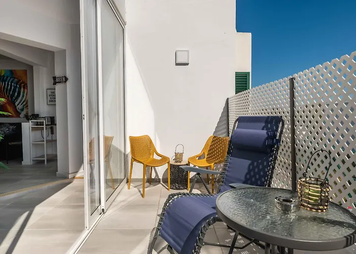 Apartman Salgados 2-bedroom - 900m From The - Wifi