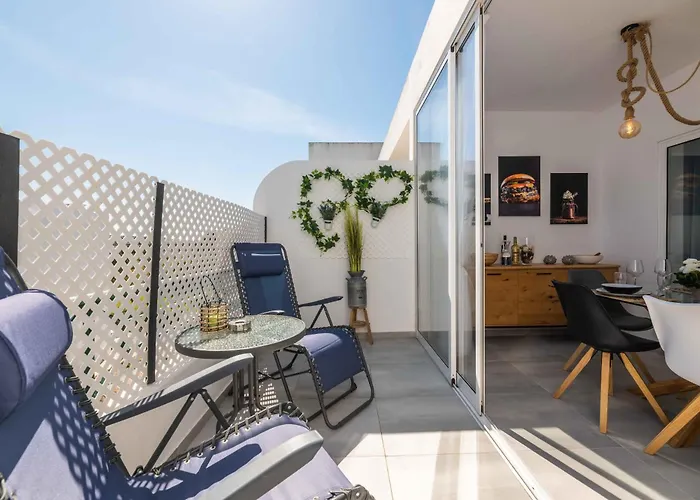 아파트 Salgados 2-bedroom - 900m From The - Wifi 기아