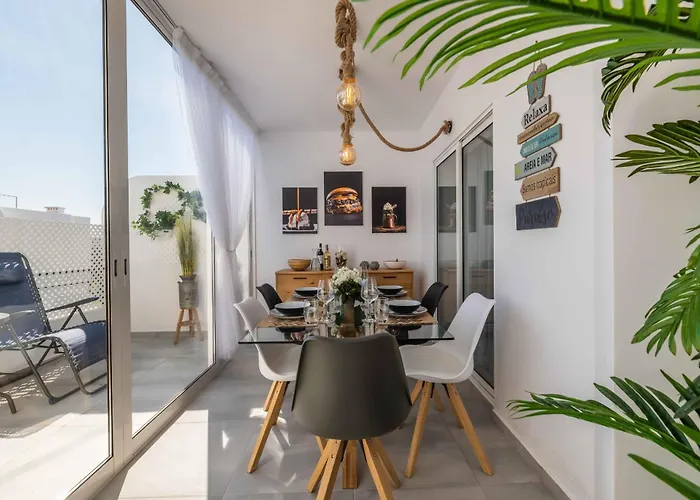 아파트 Salgados 2-bedroom - 900m From The - Wifi